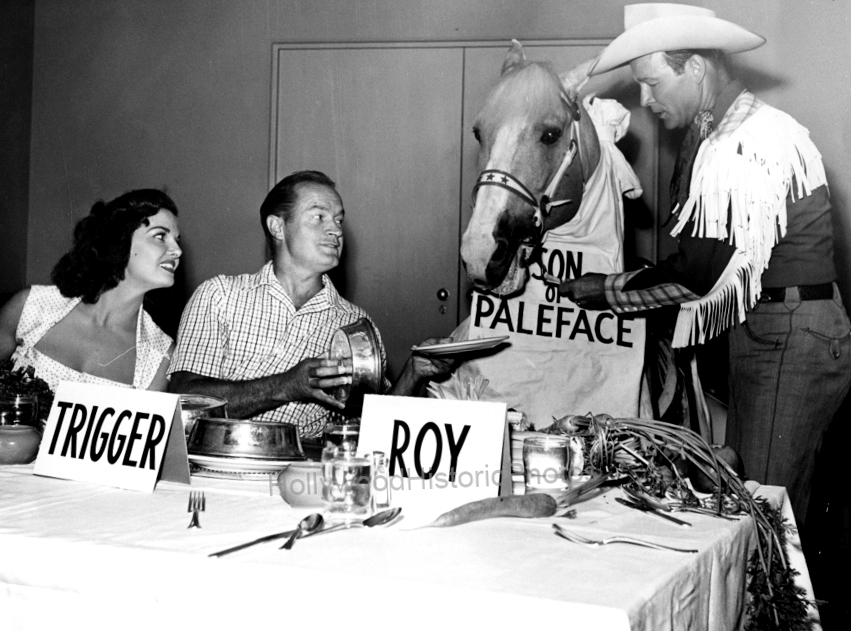 Bob Hope 1952 With Jane Russell, Roy Rogers, Trigger, Son of Paleface wm.jpg